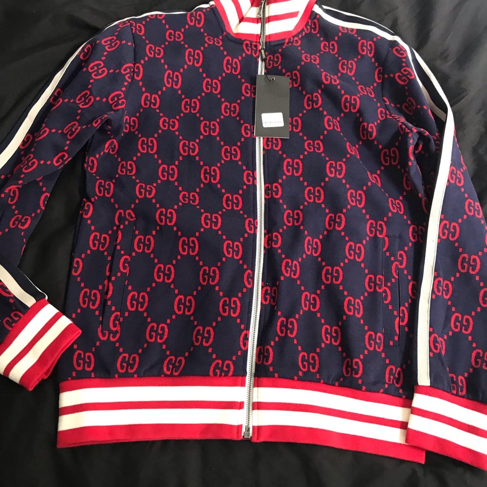 Sweat suit - Picture 2 of 4